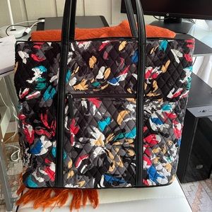 Vera Bradley large tote bag